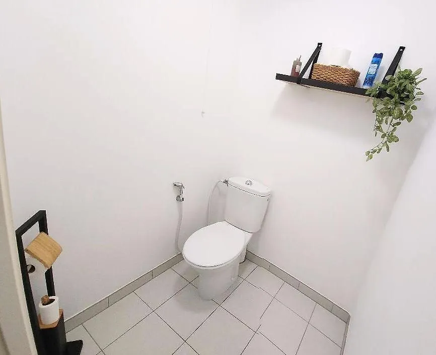 Superbe Appartement ,Proche De Paris, Dans Residence Privee , Ideal Familles, Parking Et Wifi Gratuits! ! ! Vitry-sur-Seine
